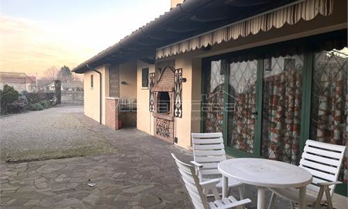 Farmhouse for Sale in San Vito al Tagliamento